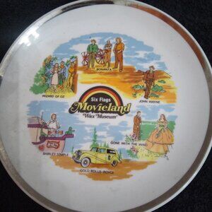 Six Flags Movieland "Wax Museum" Breakable Plate